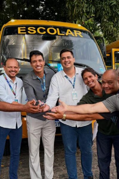 Ônibus escolares Paulista ampliam transporte de estudantes da rede municipal