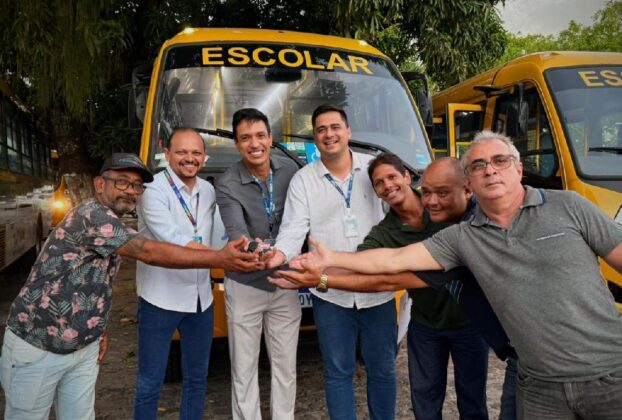 Ônibus escolares Paulista ampliam transporte de estudantes da rede municipal